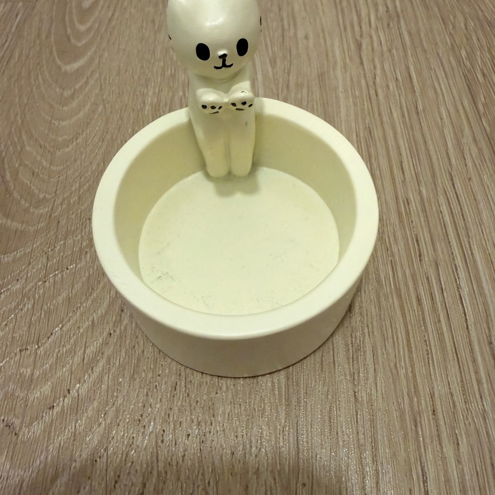 Cute Cat Trinket Dish - Cream Ceramic Holder